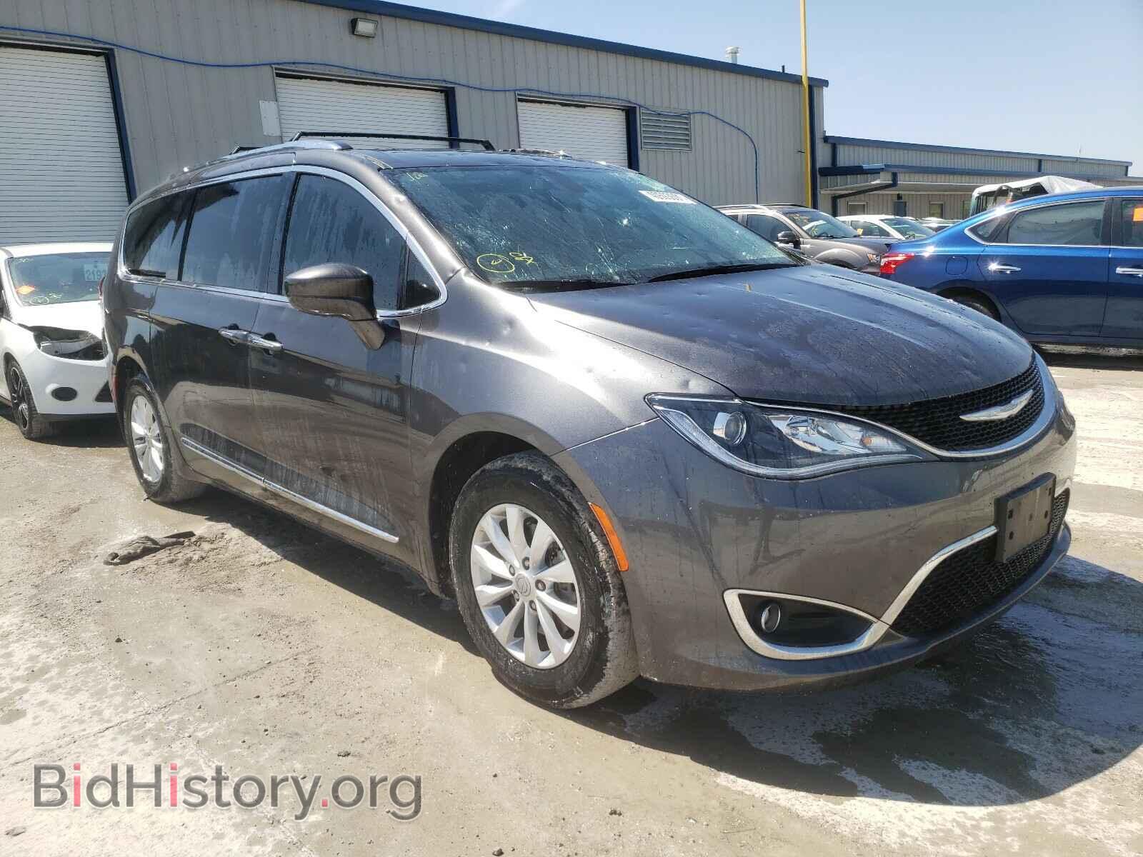 Фотография 2C4RC1BG1JR120735 - CHRYSLER PACIFICA 2018