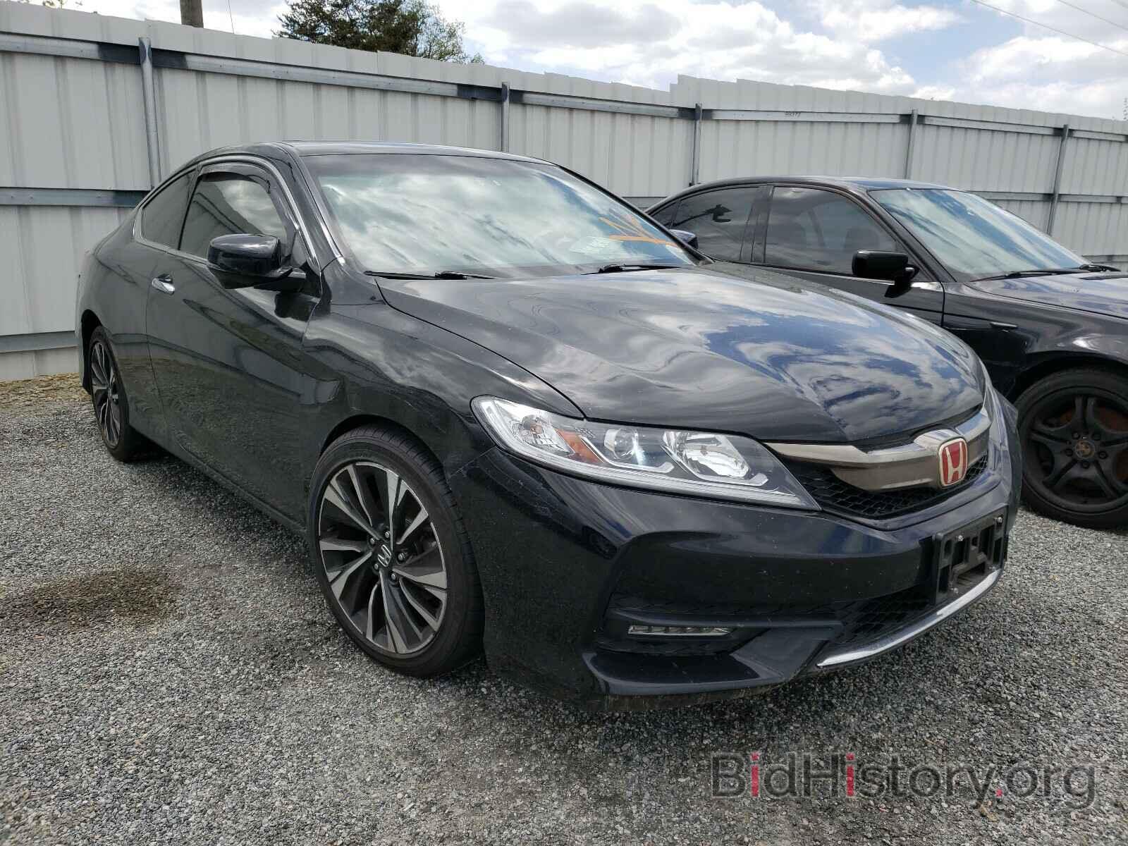 Photo 1HGCT1B86HA002193 - HONDA ACCORD 2017