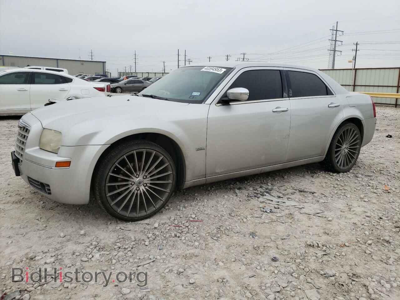 Фотография 2C3CA5CV3AH250185 - CHRYSLER 300 2010