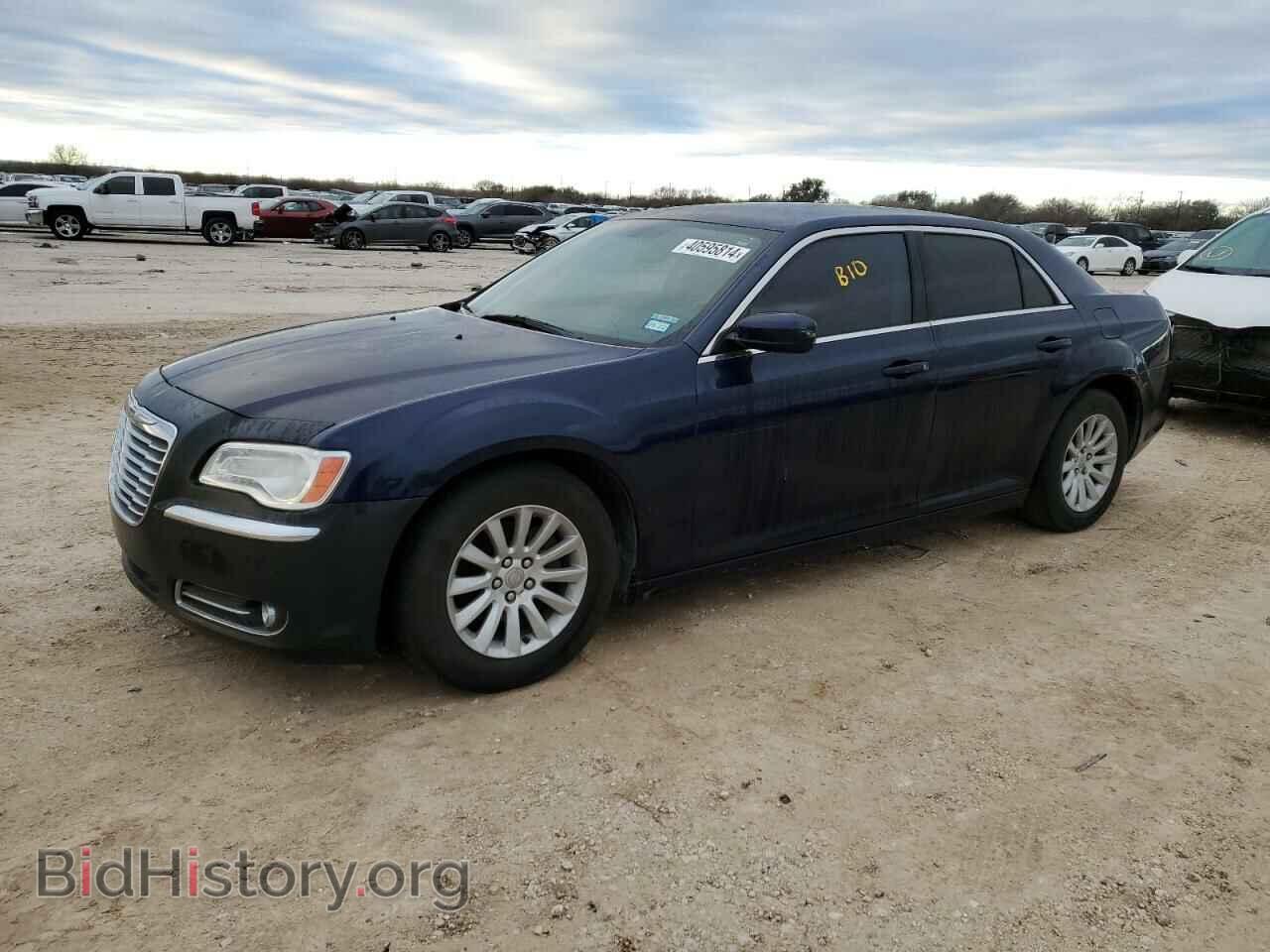 Фотография 2C3CCAAG1EH365641 - CHRYSLER 300 2014