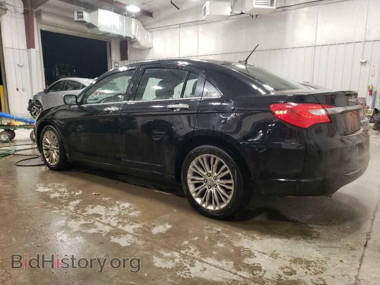2013 CHRYSLER 200 - VIN: 1C3CCBCG8DN549760 - Photo 2