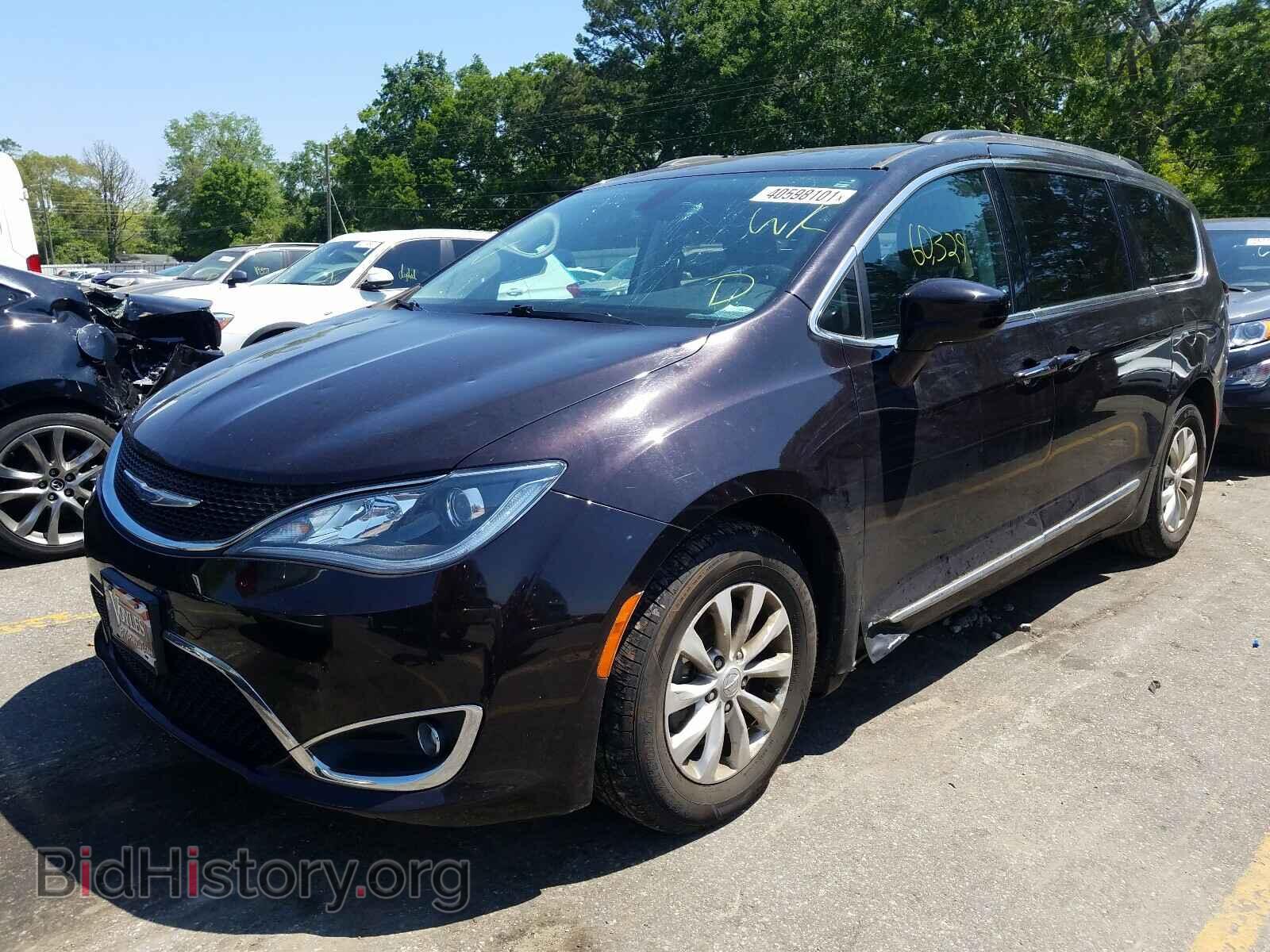 2017 CHRYSLER PACIFICA - VIN: 2C4RC1BG3HR784724 - Фото 2