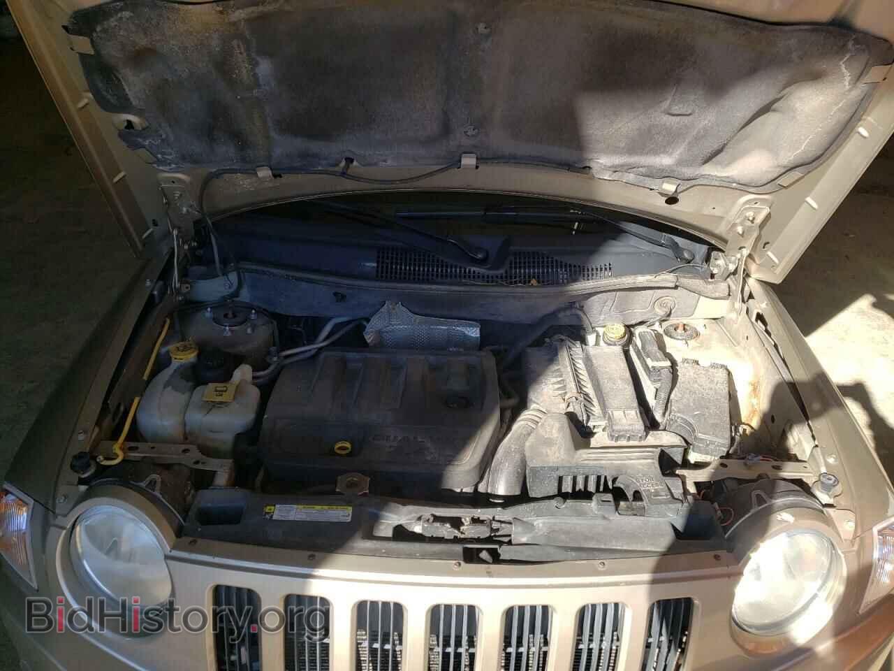 2009 JEEP COMPASS - VIN: 1J4FT57B79D173892 - Photo 7
