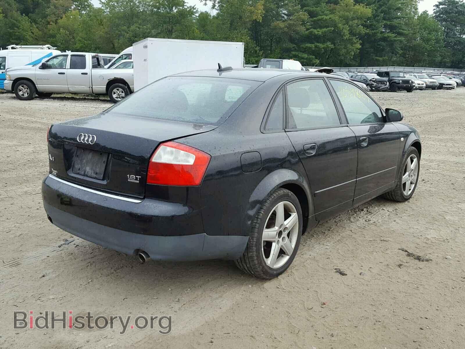 2005 AUDI A4 - VIN: WAULC68E15A042568 - Photo 4
