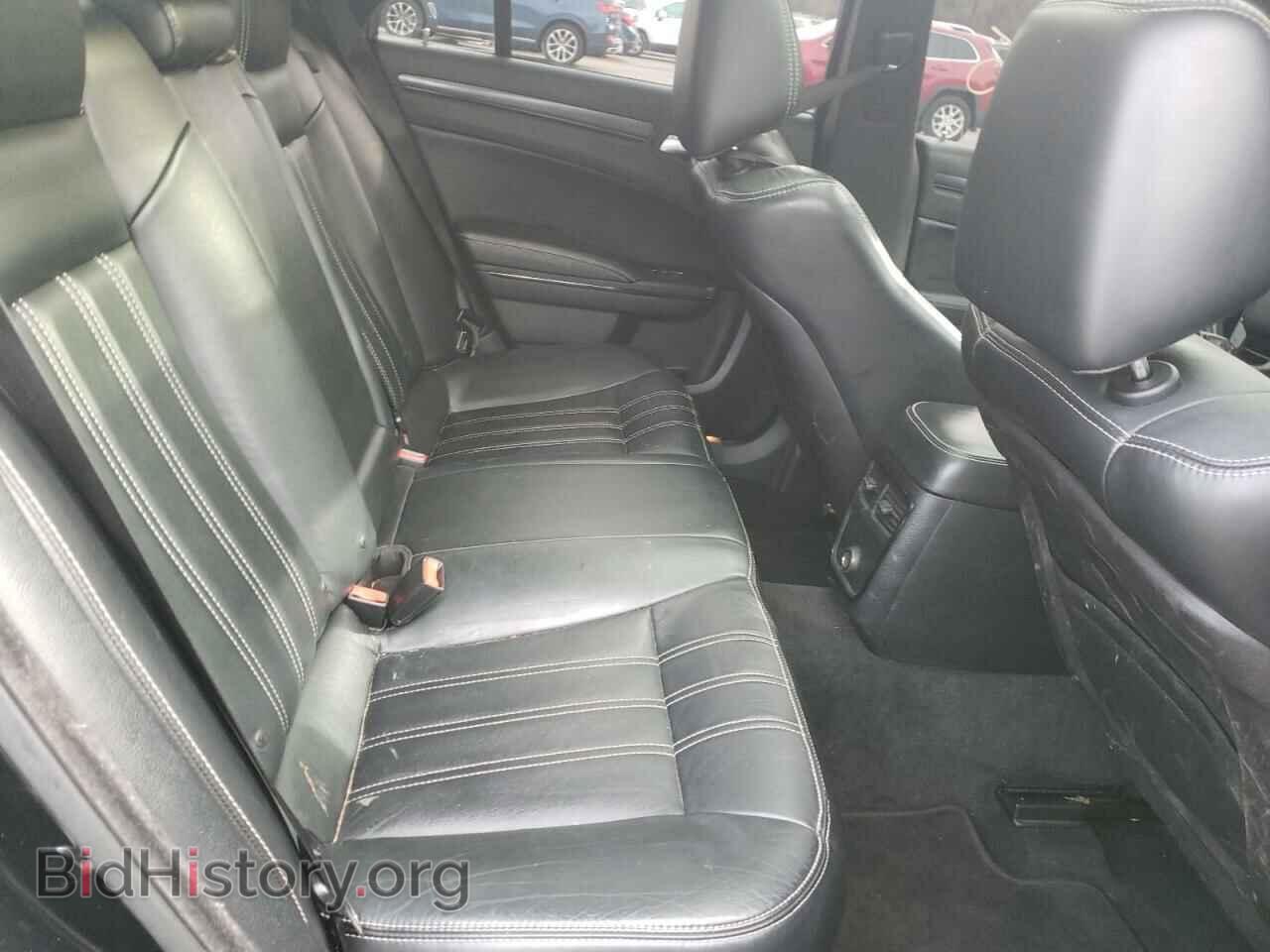 2013 CHRYSLER 300 - VIN: 2C3CCABG5DH735731 - Фото 10