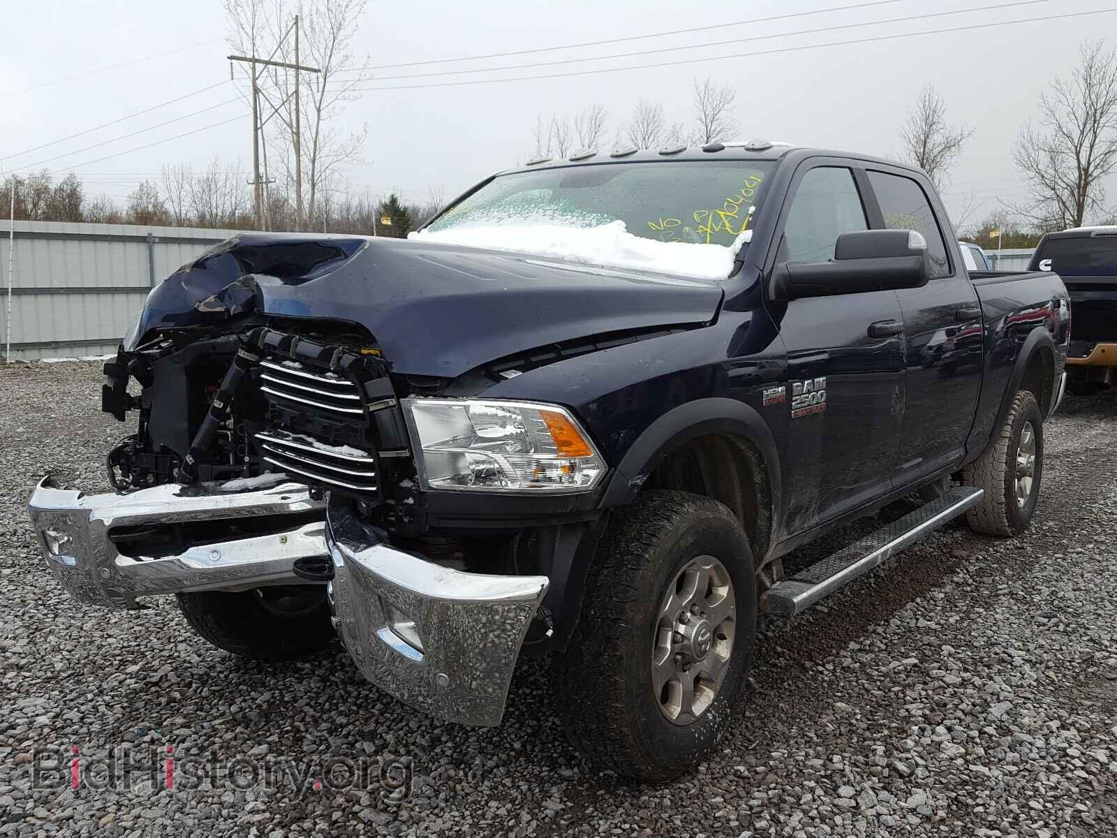 2017 RAM 2500 - VIN: 3C6UR5DJ3HG720043 - Фото 2