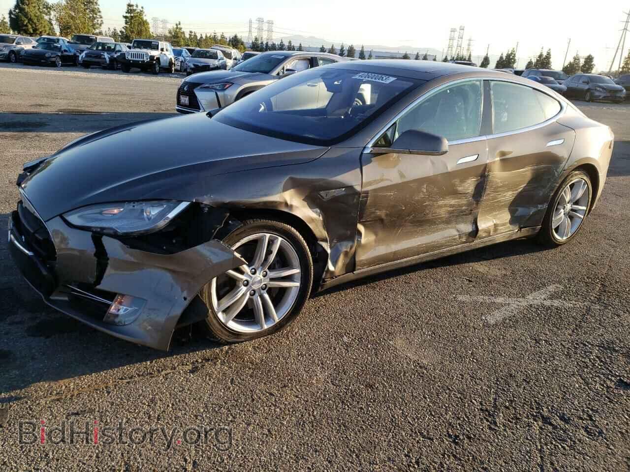 Фотография 5YJSA1E25GF129384 - TESLA MODEL S 2016
