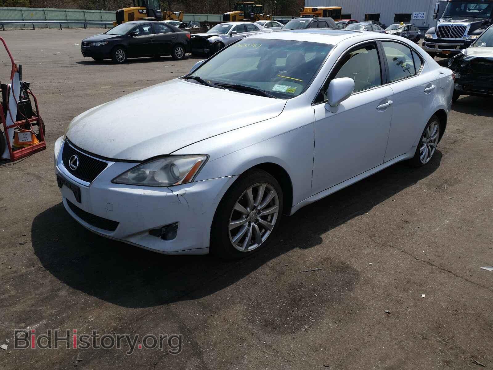 2008 LEXUS IS - VIN: JTHCK262882024640 - Фото 2
