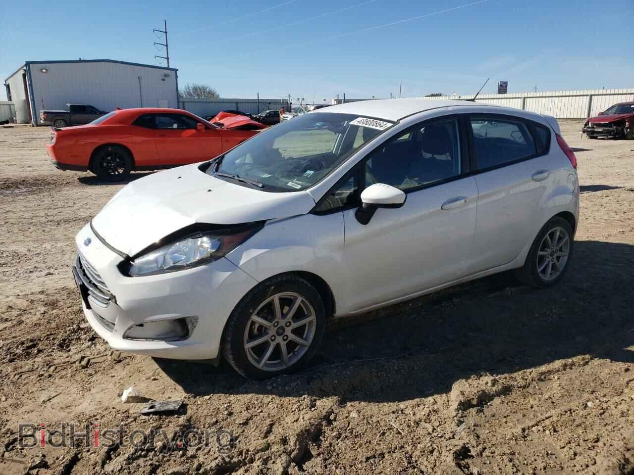 Photo 3FADP4EJ5KM137527 - FORD FIESTA 2019