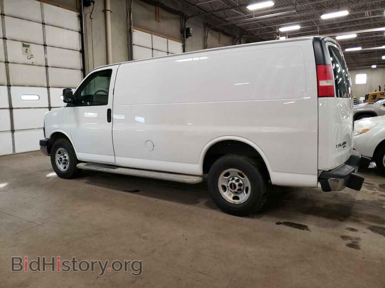 2014 GMC SAVANA - VIN: 1GTW7FCA2E1906245 - Фото 2