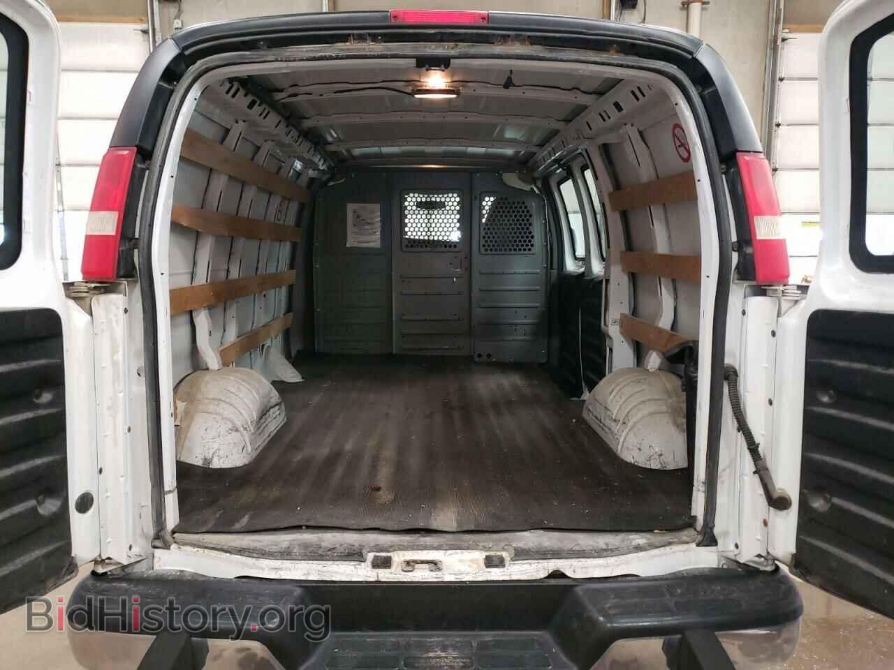 2014 GMC SAVANA - VIN: 1GTW7FCA2E1906245 - Фото 10