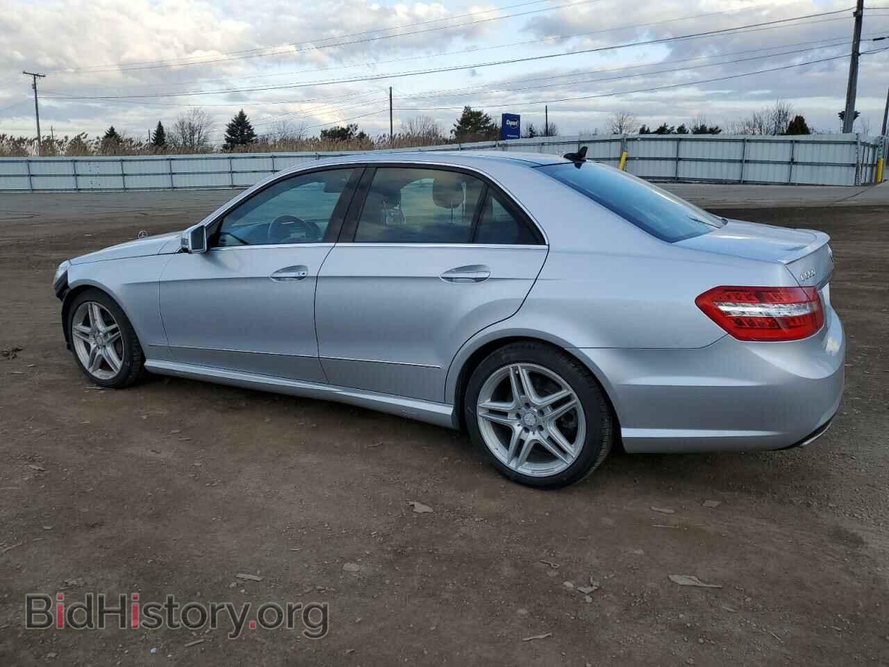 2011 MERCEDES-BENZ E-CLASS - VIN: WDDHF9AB2BA377258 - Фото 2