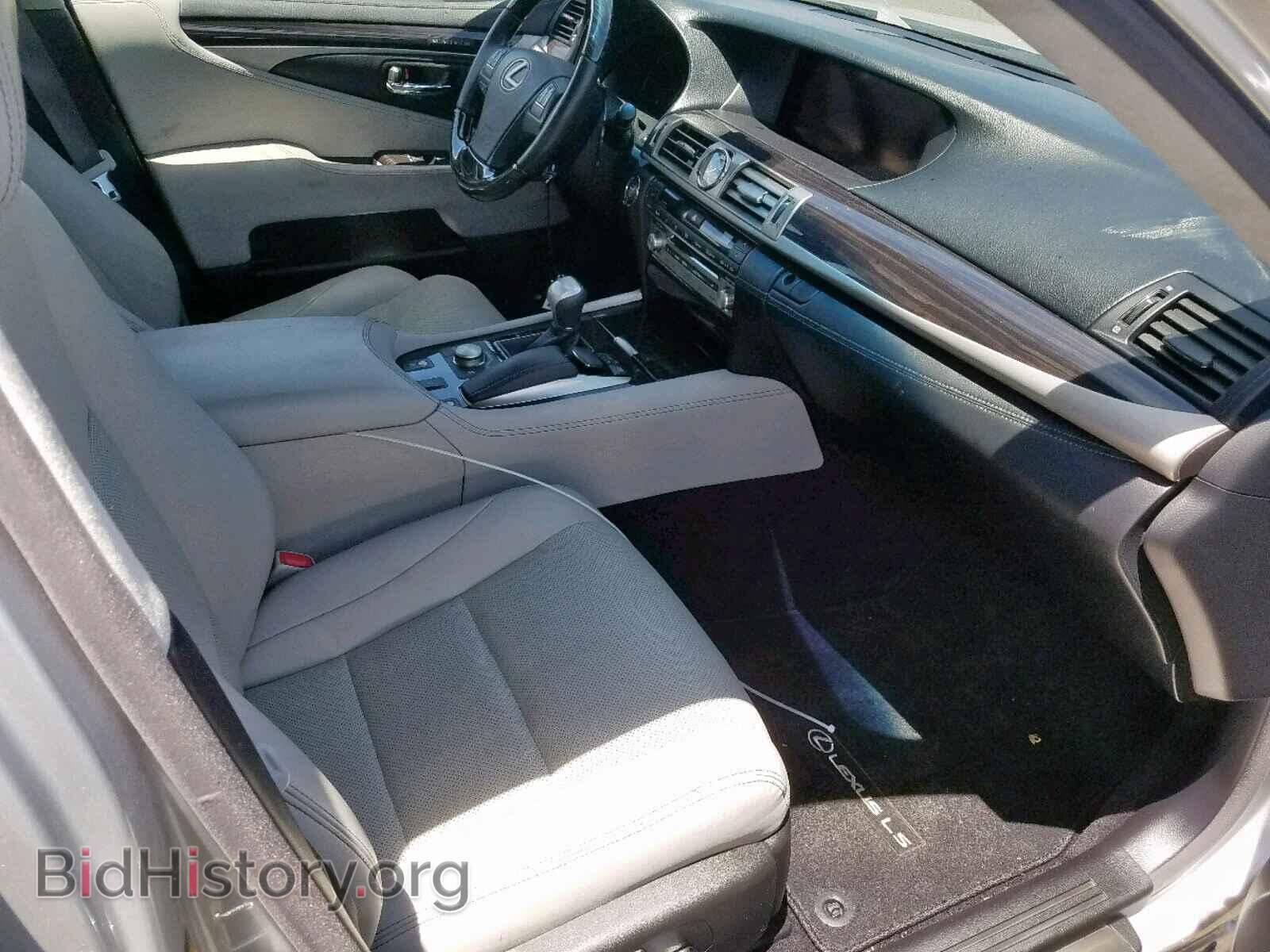 2013 LEXUS LS460 - VIN: JTHBL5EF2D5124921 - Photo 5