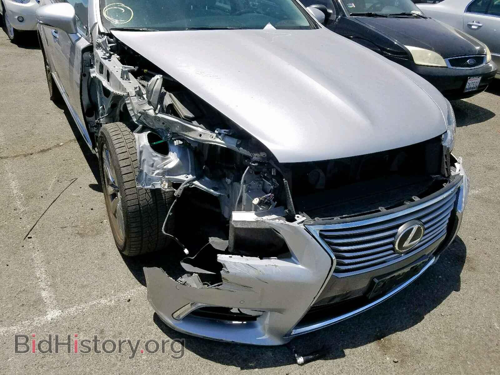 2013 LEXUS LS460 - VIN: JTHBL5EF2D5124921 - Photo 9