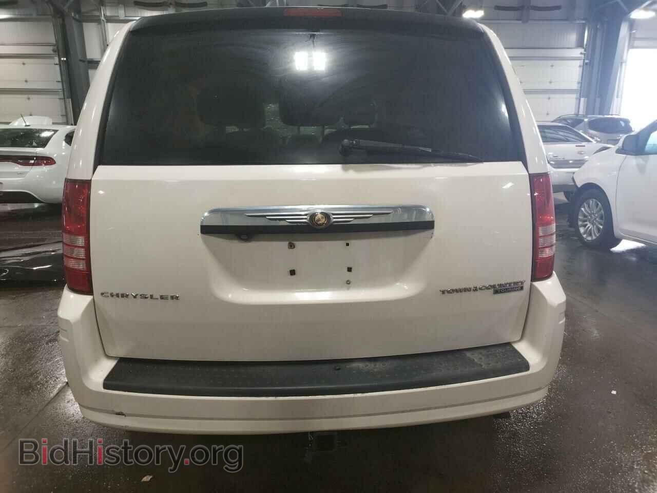 2010 CHRYSLER MINIVAN - VIN: 2A4RR8D19AR405211 - Фото 6