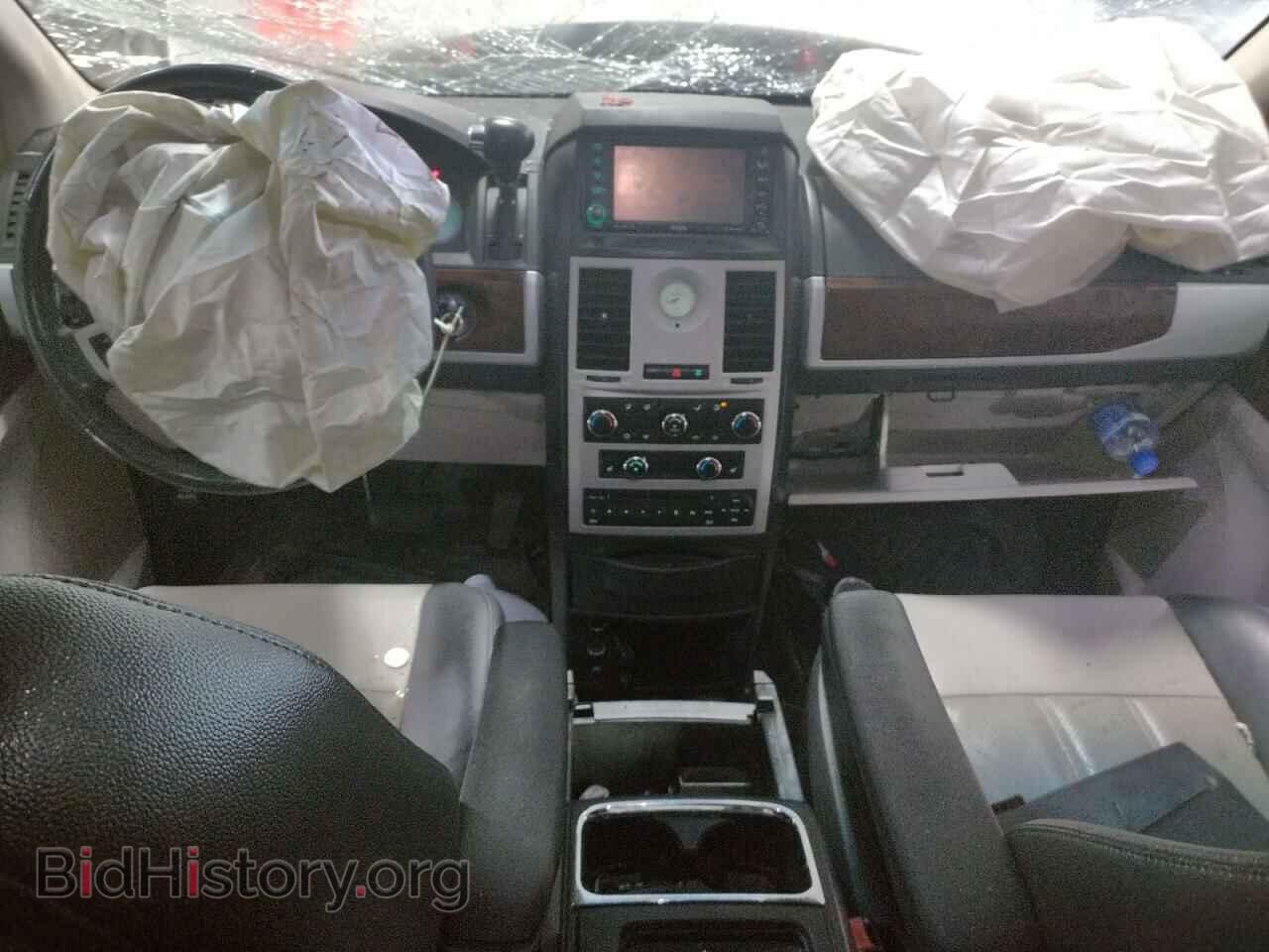 2010 CHRYSLER MINIVAN - VIN: 2A4RR8D19AR405211 - Фото 8