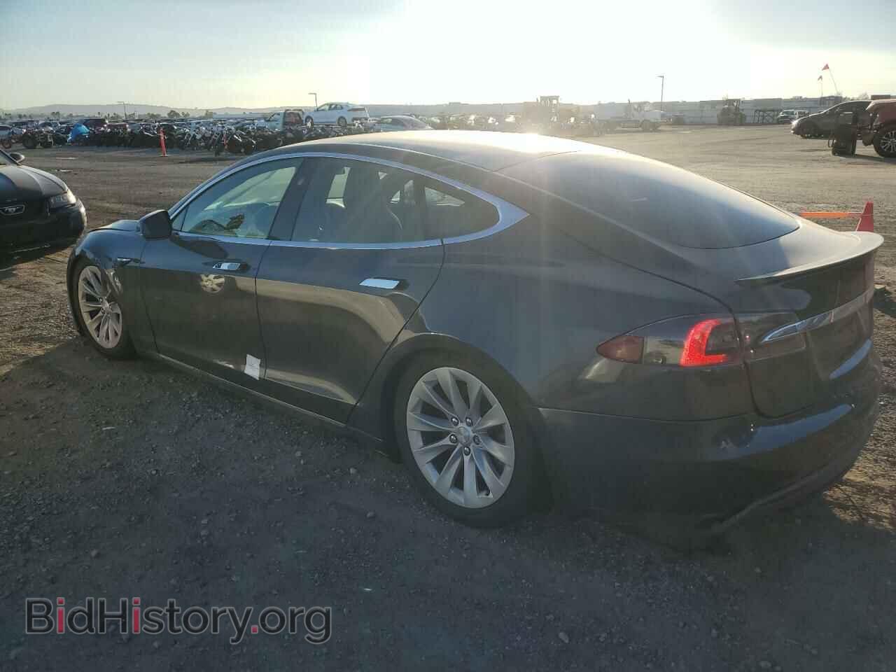 2020 TESLA MODEL S - VIN: 5YJSA1E21LF349230 - Фото 2