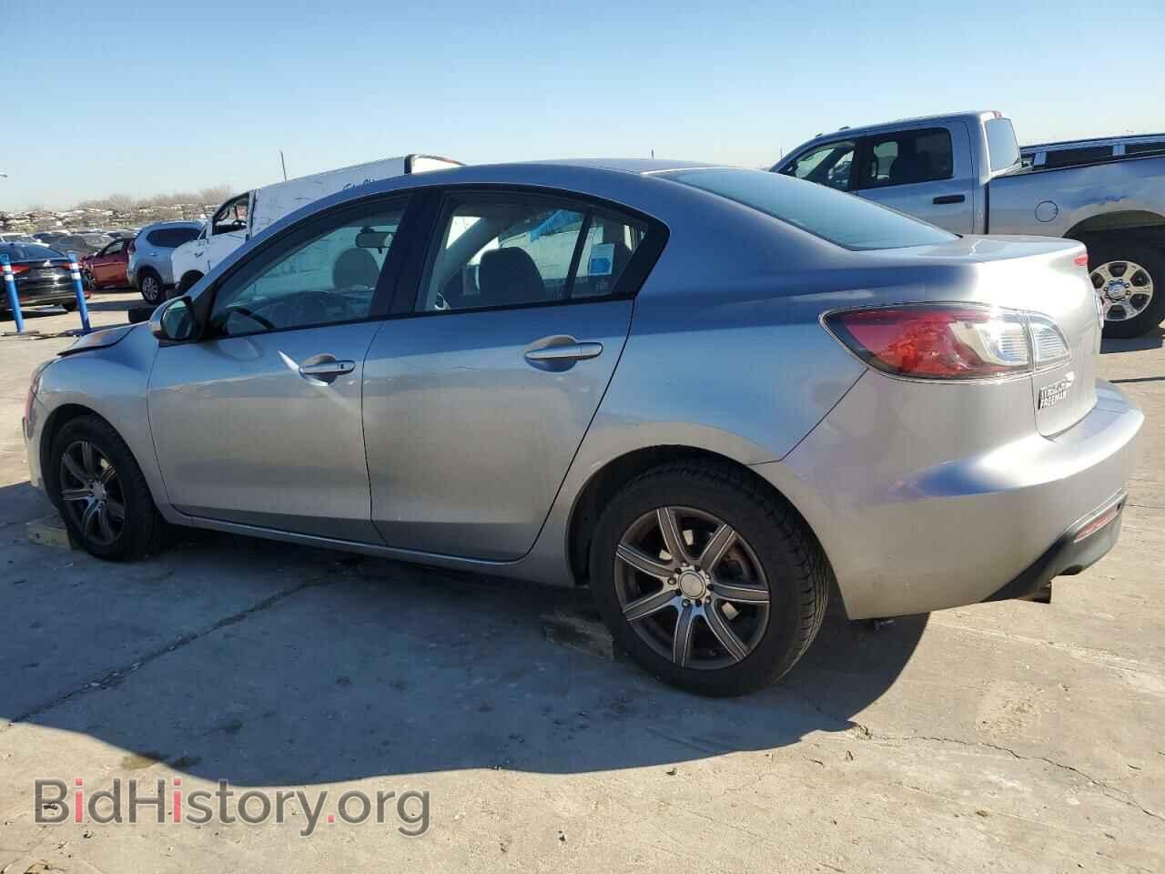 2011 MAZDA 3 - VIN: JM1BL1UF4B1490203 - Фото 2