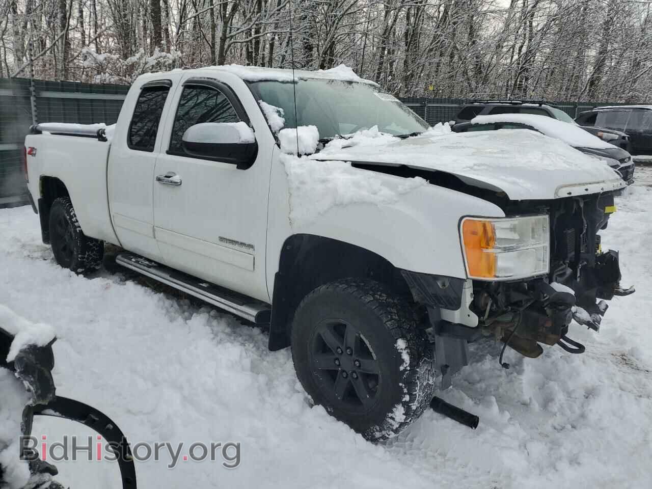 2011 GMC SIERRA - VIN: 1GTR2VE3XBZ337016 - Фото 4