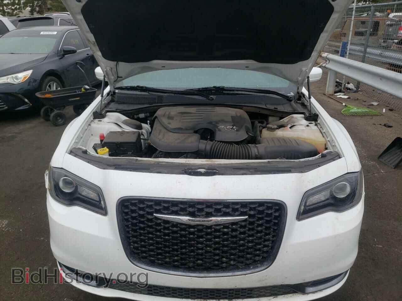 2019 CHRYSLER 300 - VIN: 2C3CCAGG1KH651511 - Фото 7
