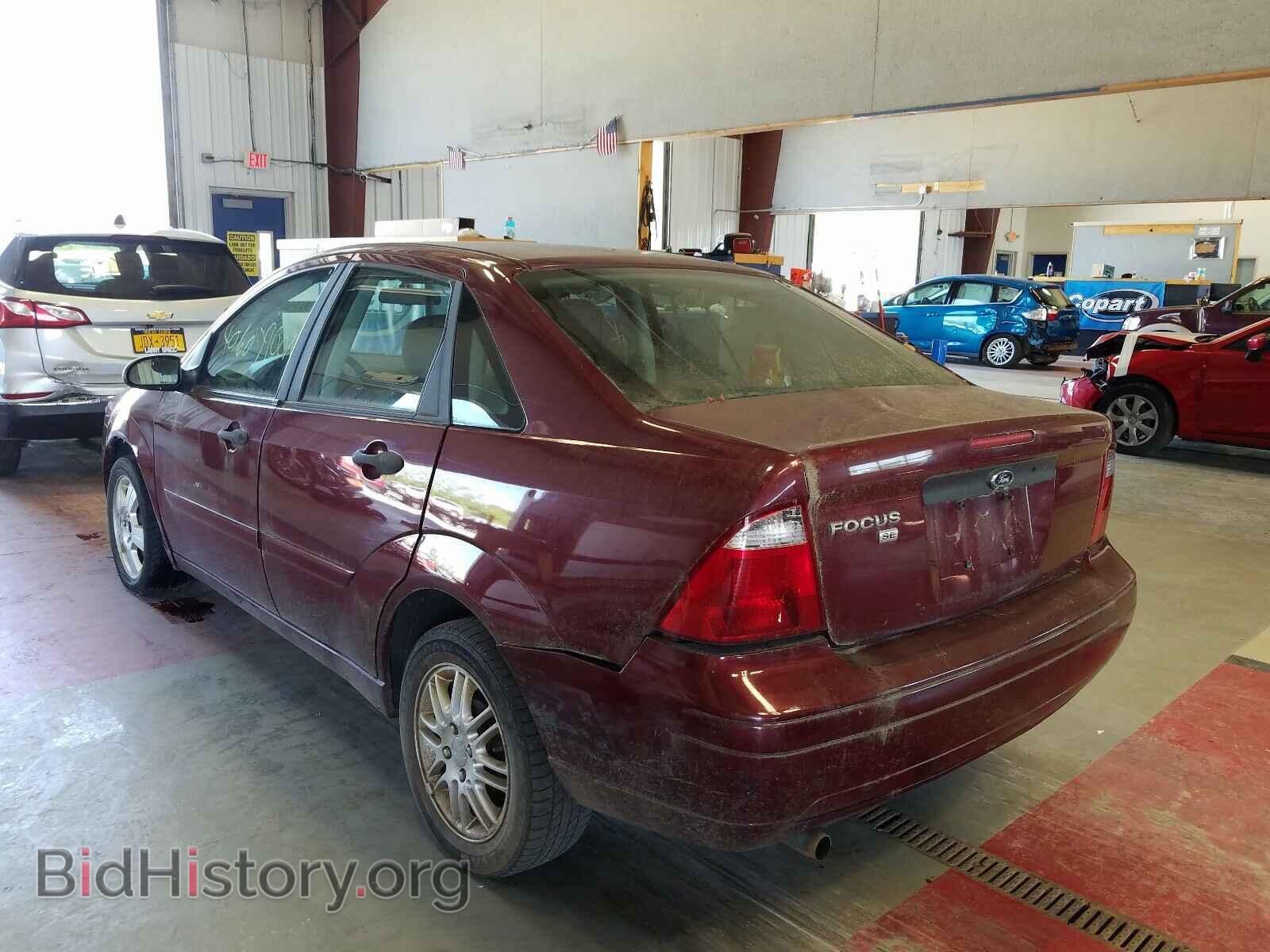 2007 FORD FOCUS - VIN: 1FAFP34N97W165202 - Фото 3