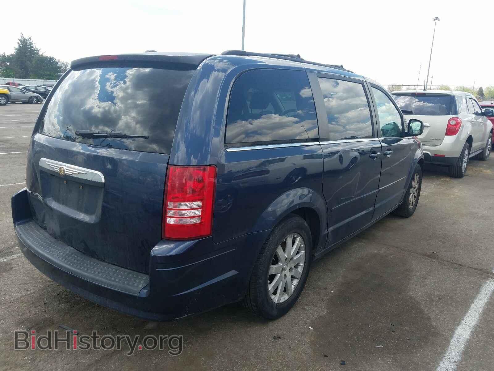 2008 CHRYSLER MINIVAN - VIN: 2A8HR54P38R601071 - Фото 4