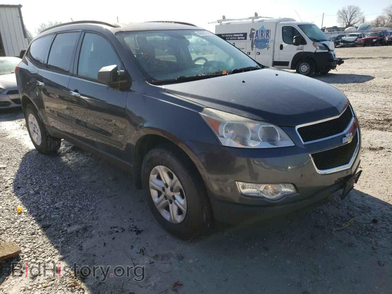 Photo 1GNKRFED6BJ117535 - CHEVROLET TRAVERSE 2011