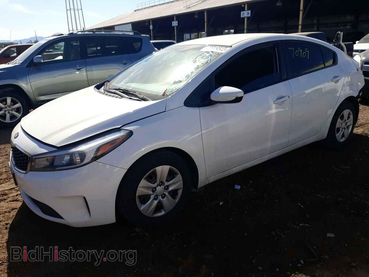 Photo 3KPFK4A7XHE042993 - KIA FORTE 2017