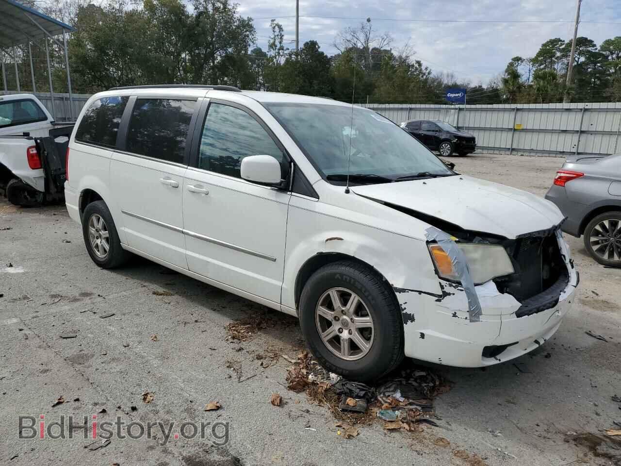 2009 CHRYSLER MINIVAN - VIN: 2A8HR54109R683628 - Фото 4