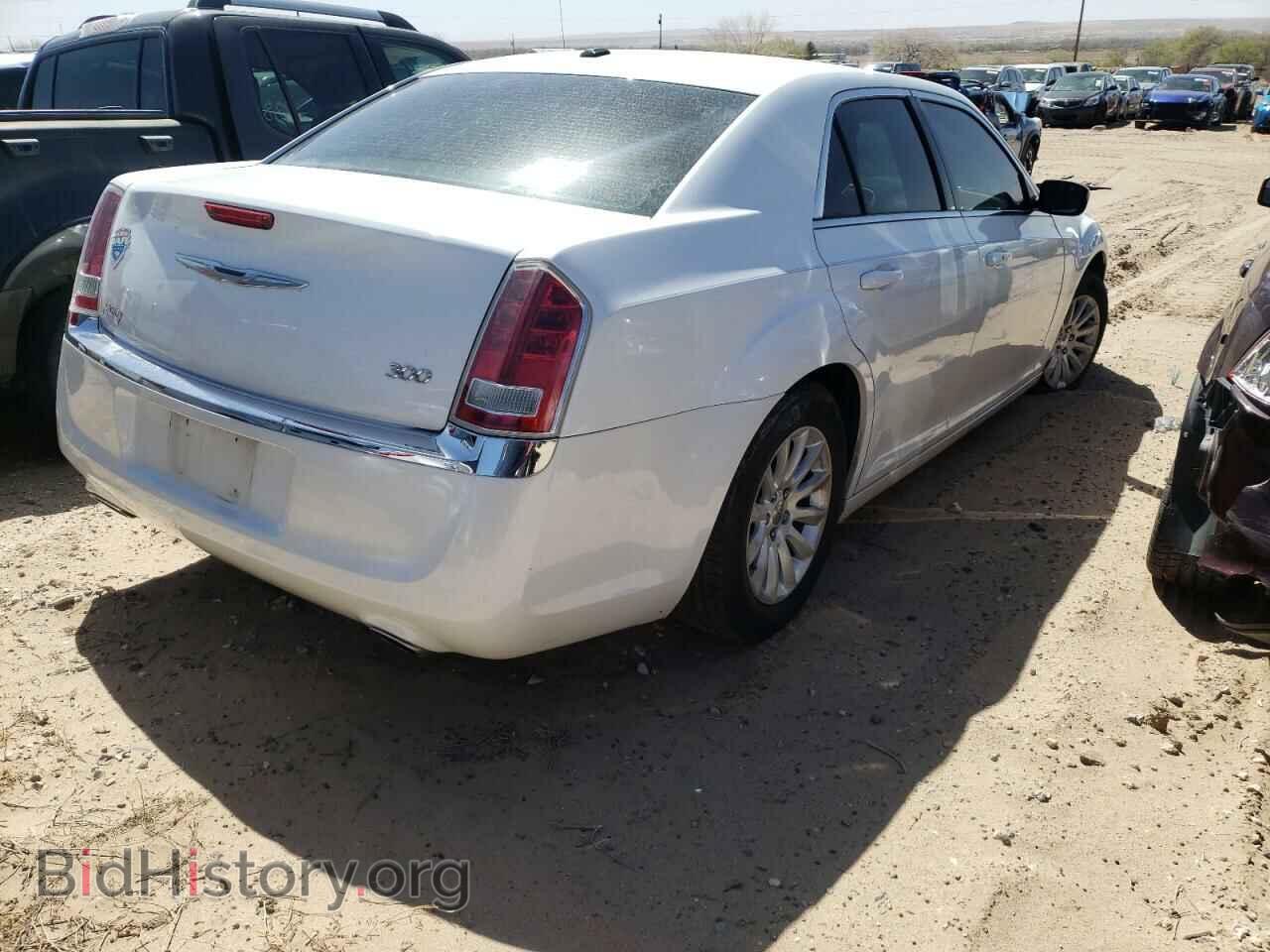 2013 CHRYSLER 300 - VIN: 2C3CCAAG7DH508770 - Фото 4