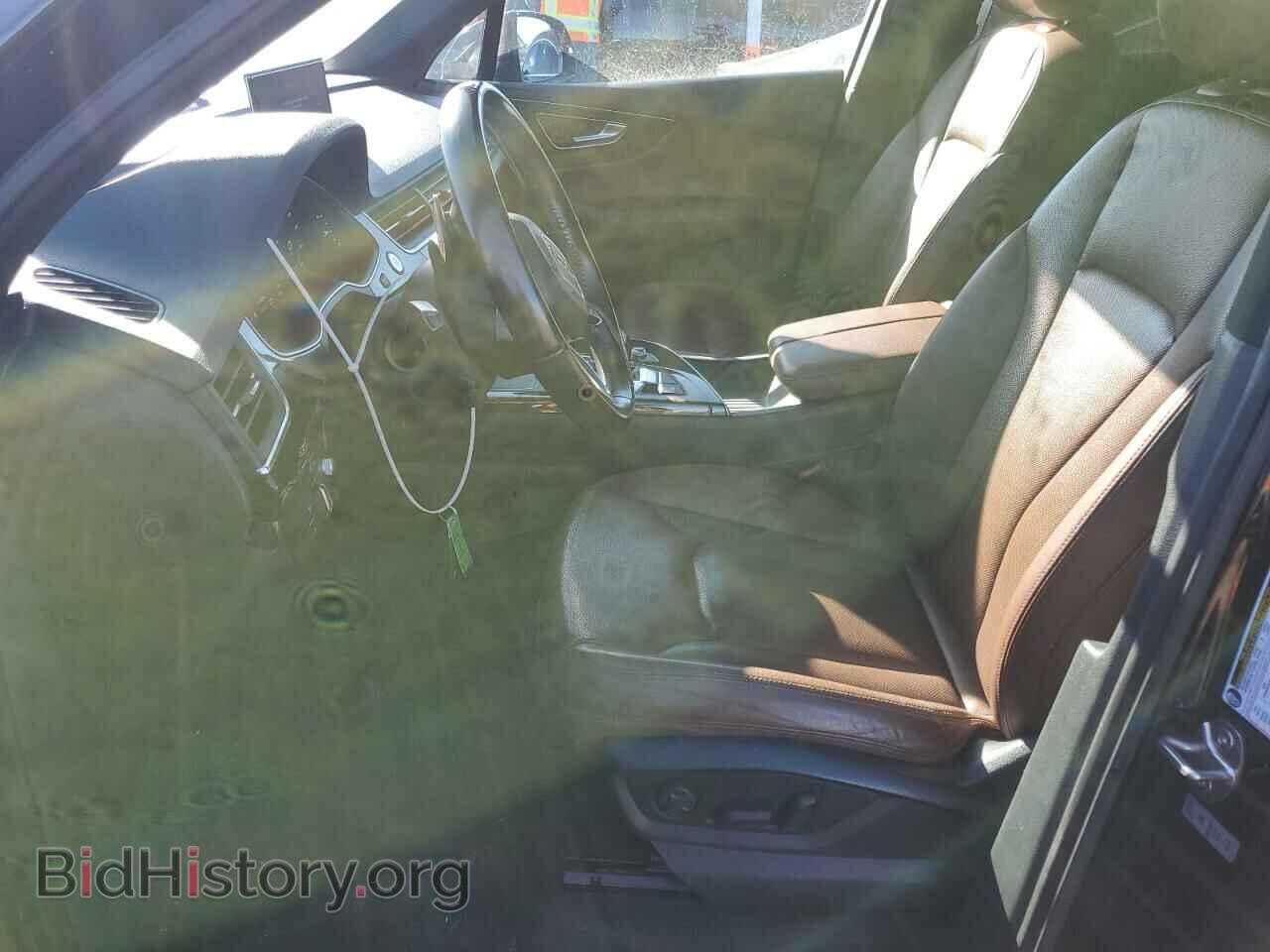 2017 AUDI Q7 - VIN: WA1VAAF77HD019110 - Фото 7