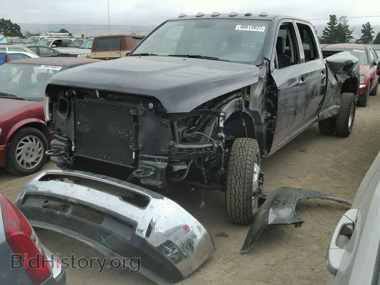 2017 RAM 3500 - VIN: 3C63RRGL0HG785626 - Фото 2