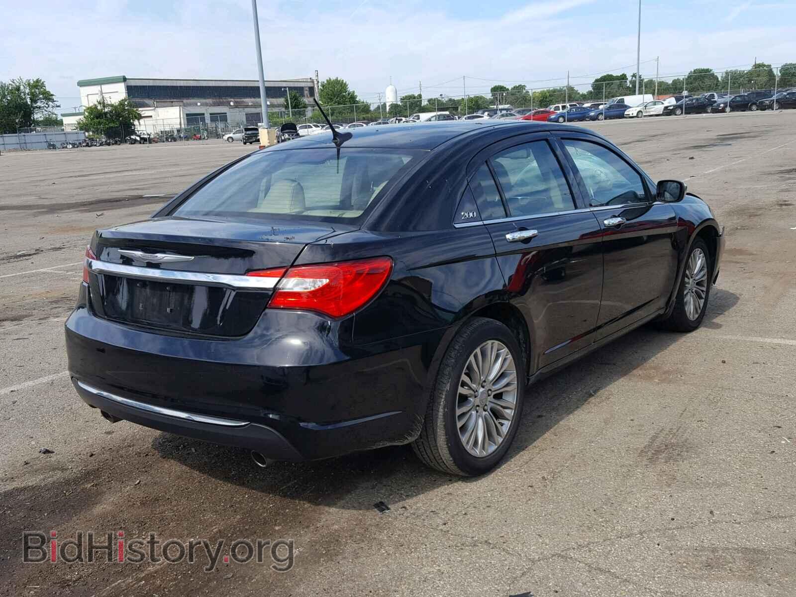 2013 CHRYSLER 200 - VIN: 1C3CCBCG5DN578911 - Фото 4