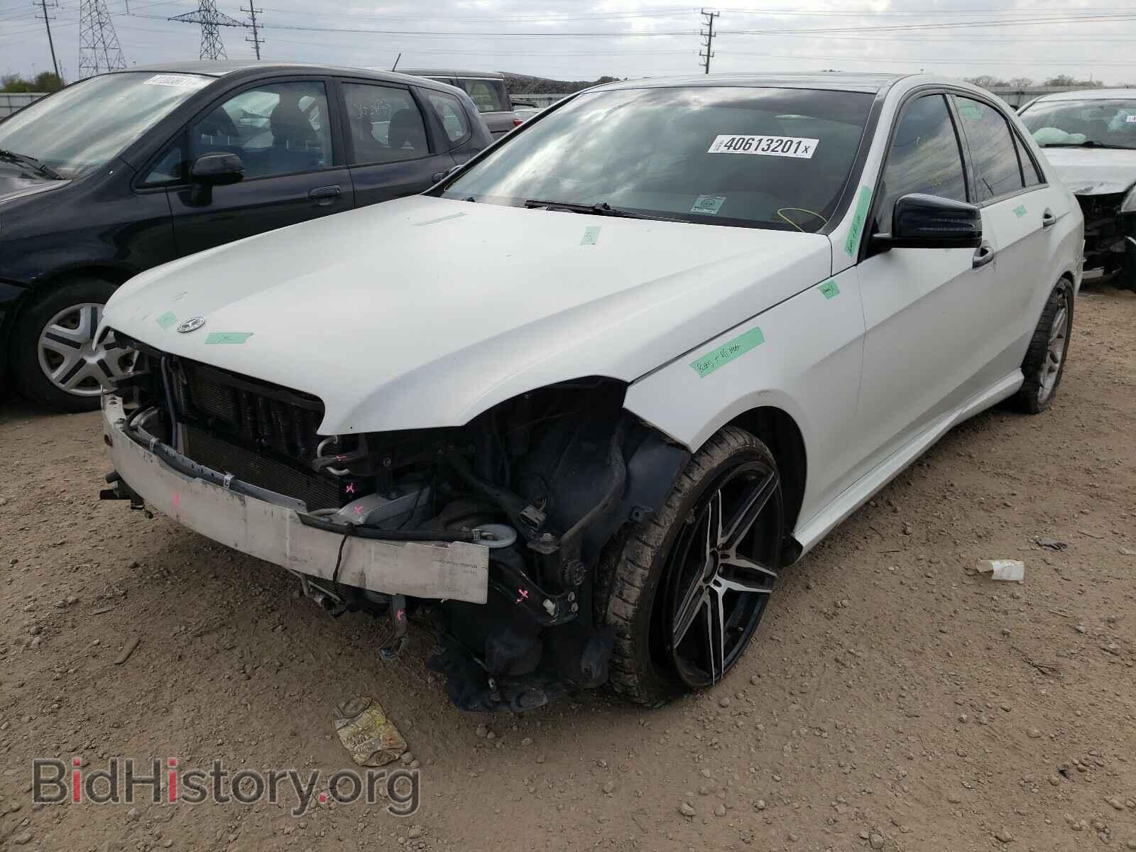 2011 MERCEDES-BENZ E-CLASS - VIN: WDDHF8HB0BA463149 - Фото 2