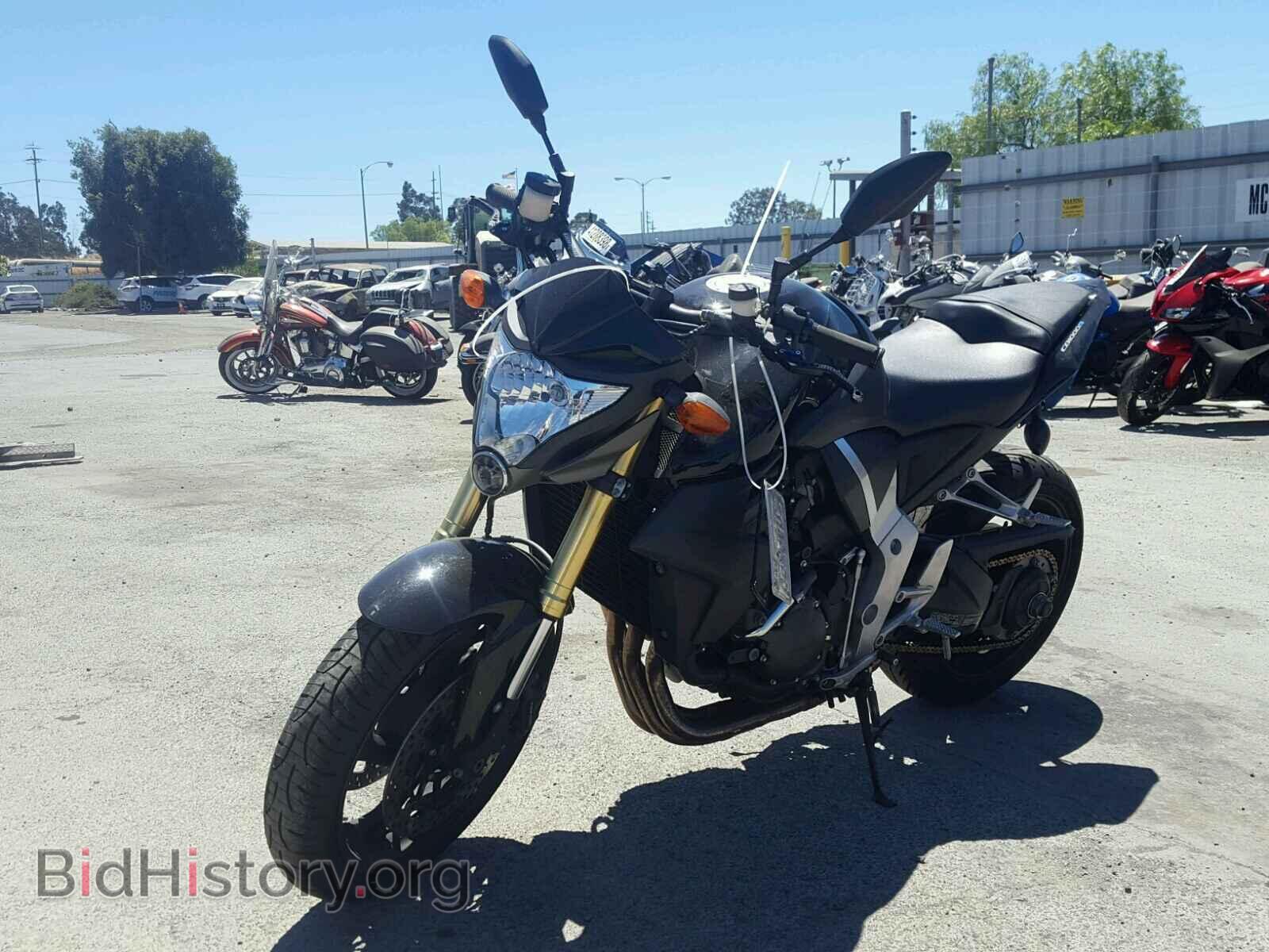 2011 HONDA CB CYCLE - VIN: ZDCSC601XBF200405 - Photo 2