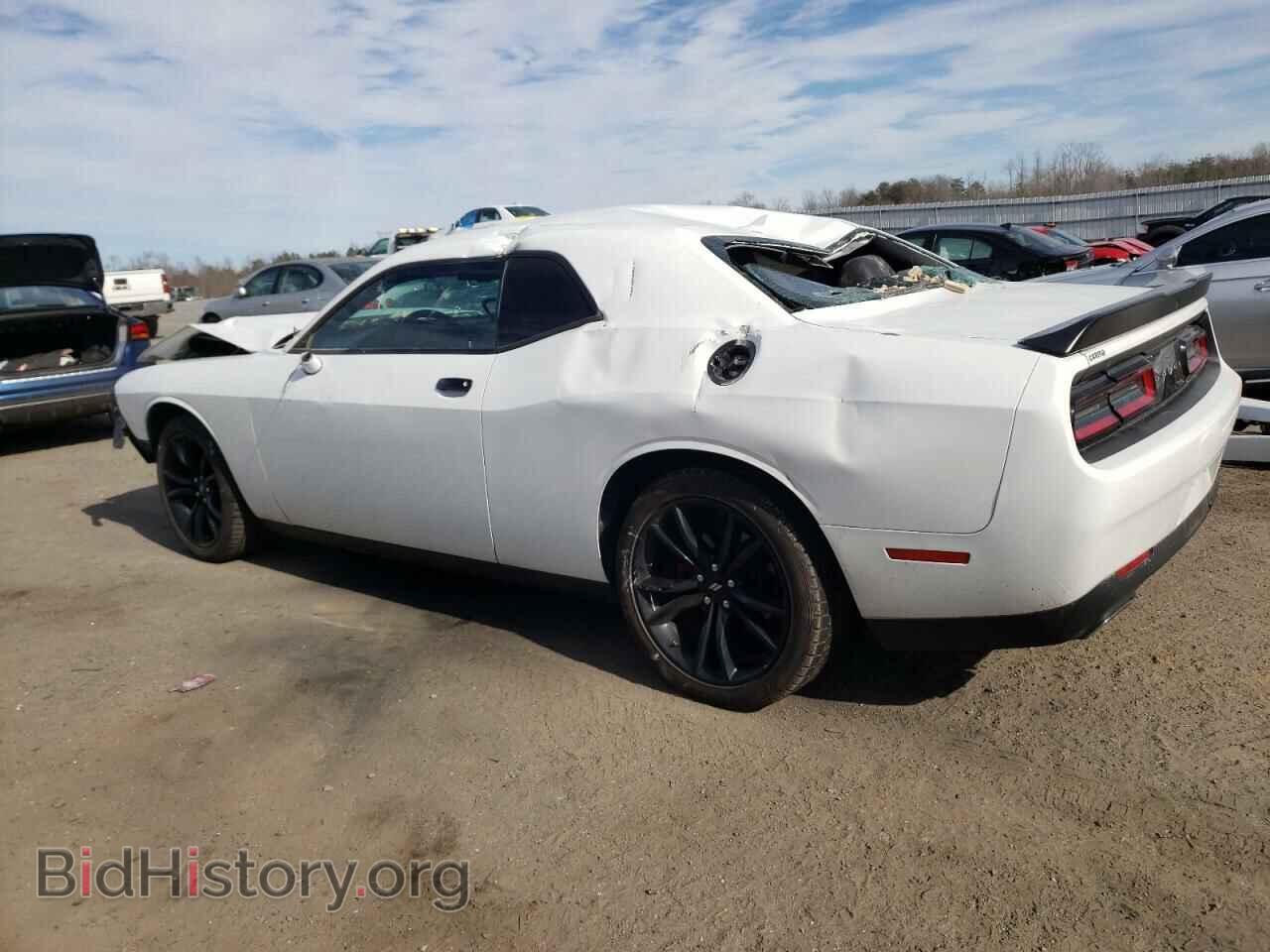 2018 DODGE CHALLENGER - VIN: 2C3CDZAG3JH280628 - Photo 2