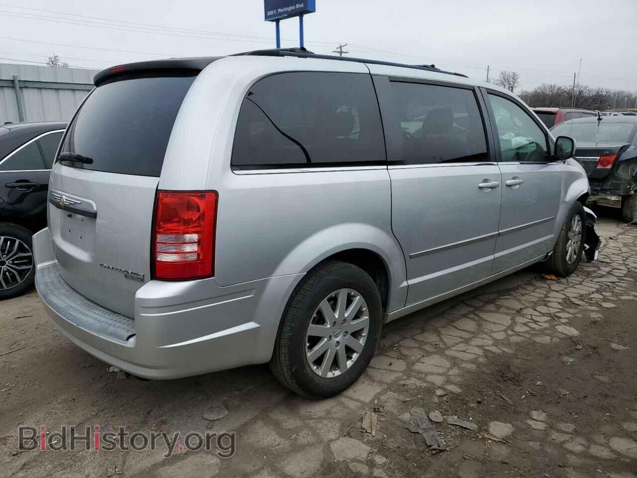 2009 CHRYSLER MINIVAN - VIN: 2A8HR54169R581184 - Фото 3