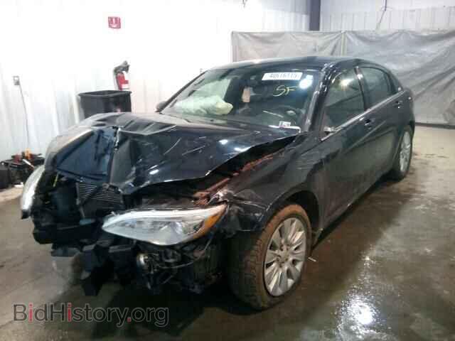 2013 CHRYSLER 200 - VIN: 1C3CCBAB3DN640409 - Фото 2