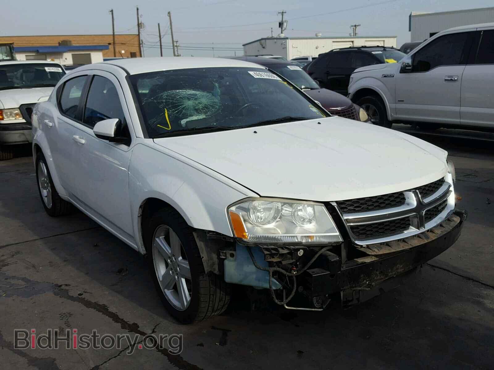 Фотография 1B3BD2FB8BN548966 - DODGE AVENGER 2011