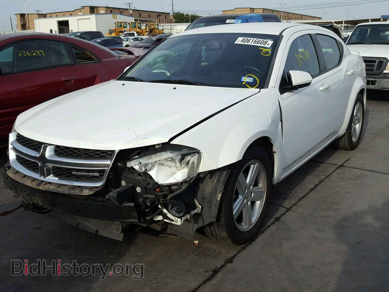 2011 DODGE AVENGER - VIN: 1B3BD2FB8BN548966 - Фото 2