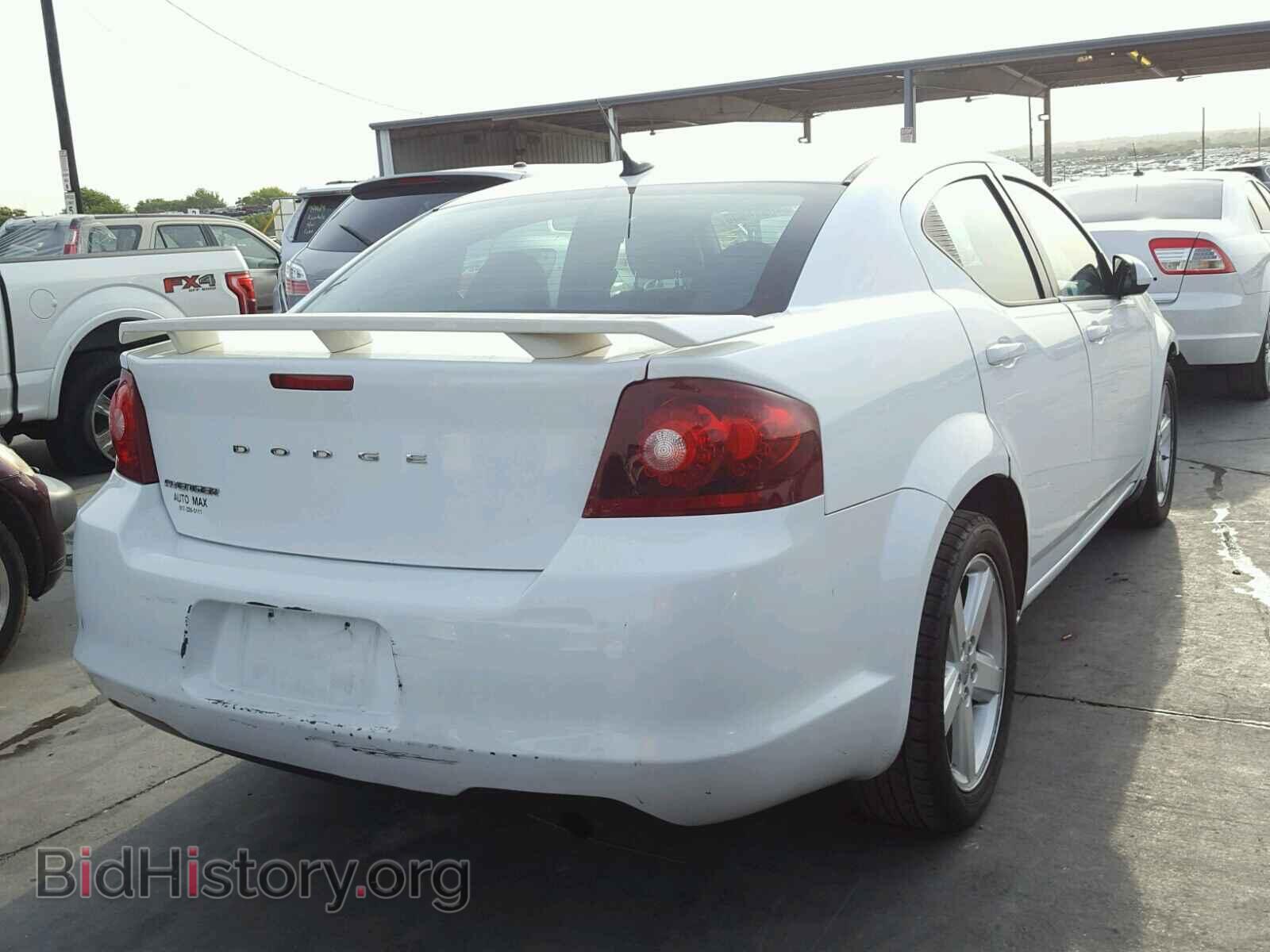 2011 DODGE AVENGER - VIN: 1B3BD2FB8BN548966 - Фото 4
