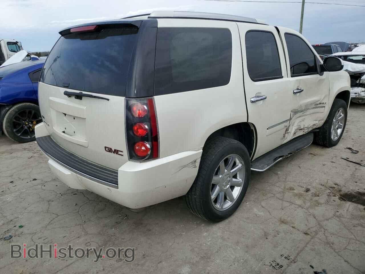2011 GMC YUKON - VIN: 1GKS2EEF8BR189738 - Фото 3