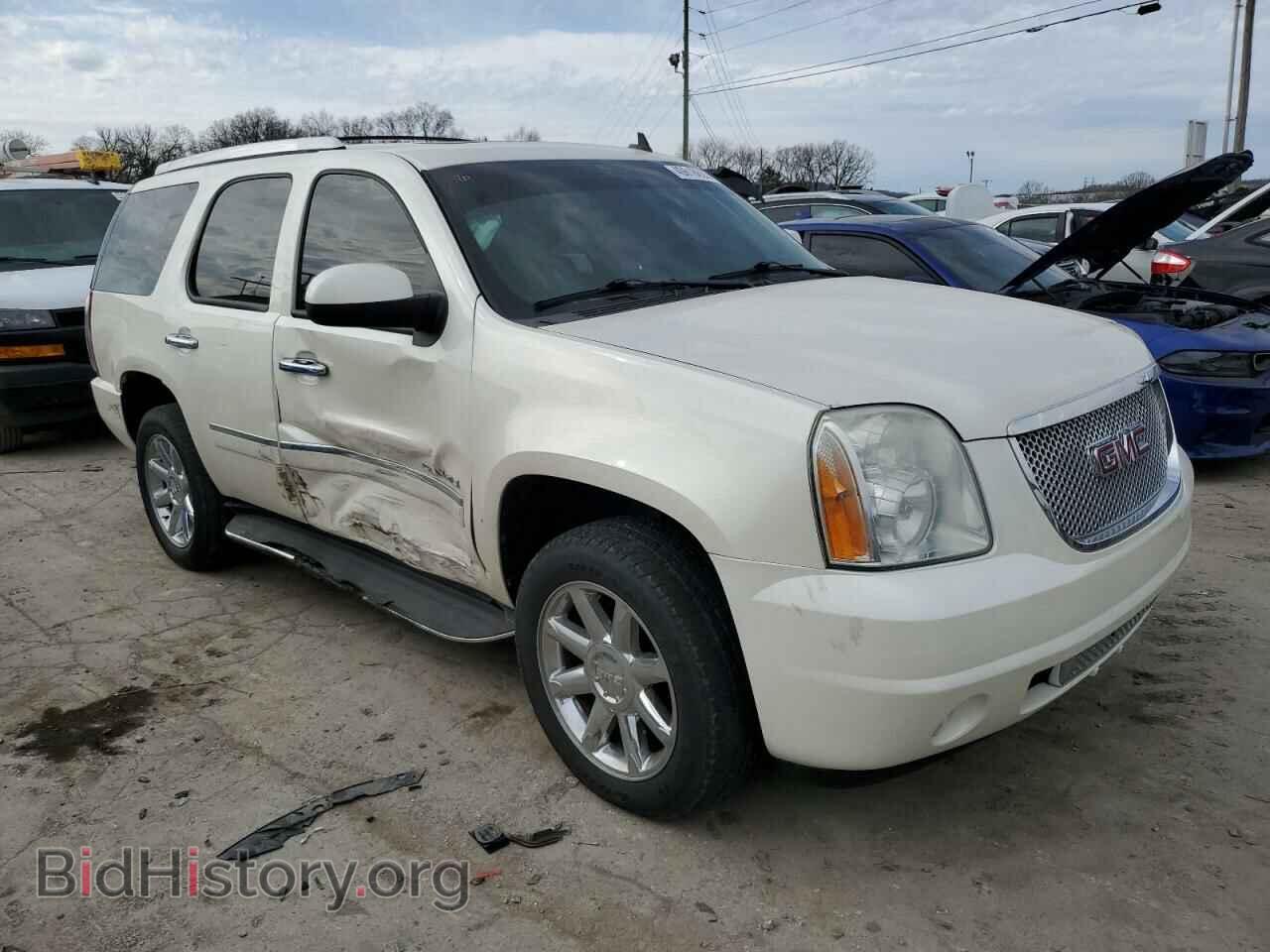 2011 GMC YUKON - VIN: 1GKS2EEF8BR189738 - Фото 4