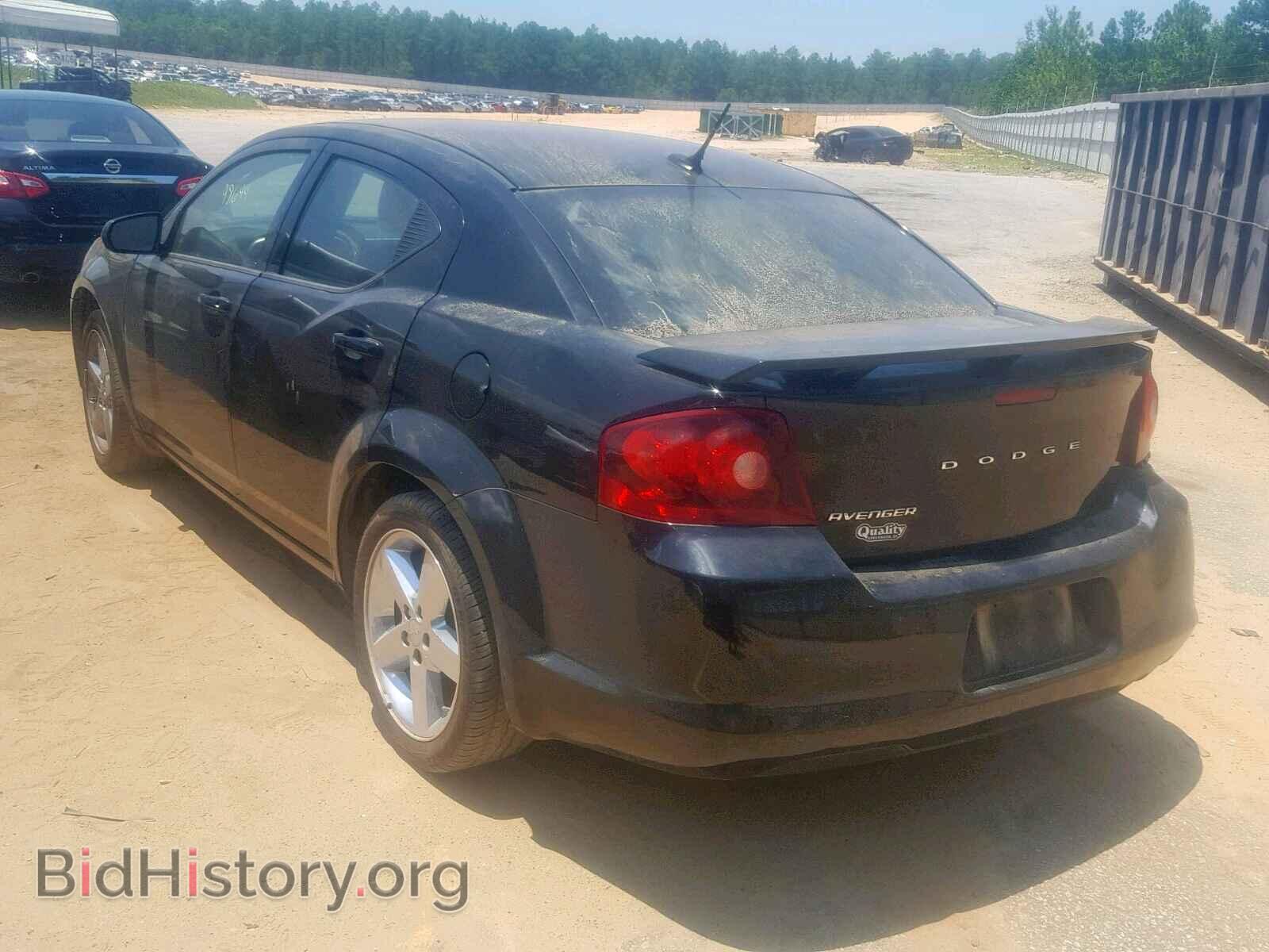 2011 DODGE AVENGER - VIN: 1B3BD2FB4BN573556 - Фото 3