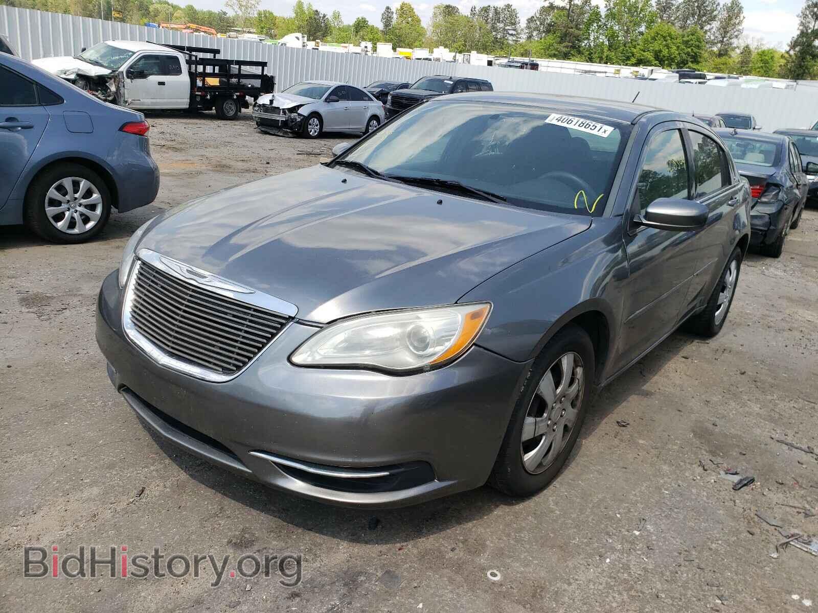 2012 CHRYSLER 200 - VIN: 1C3CCBAB2CN205380 - Photo 2