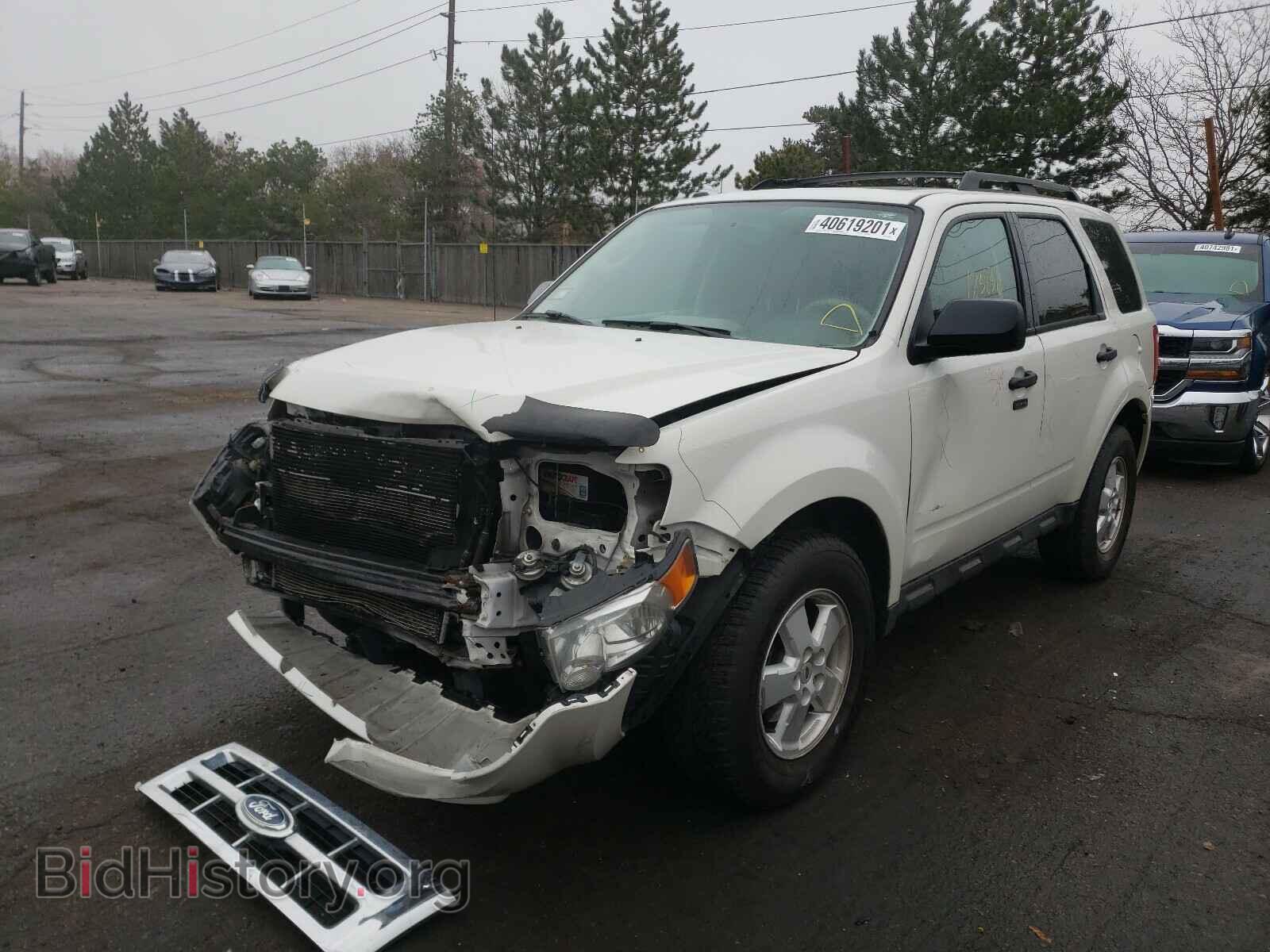 2011 FORD ESCAPE - VIN: 1FMCU9D79BKA79488 - Фото 2