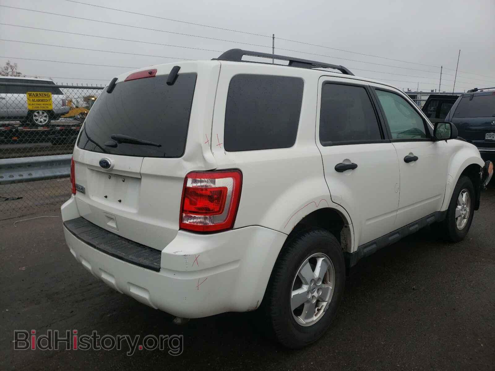 2011 FORD ESCAPE - VIN: 1FMCU9D79BKA79488 - Фото 4