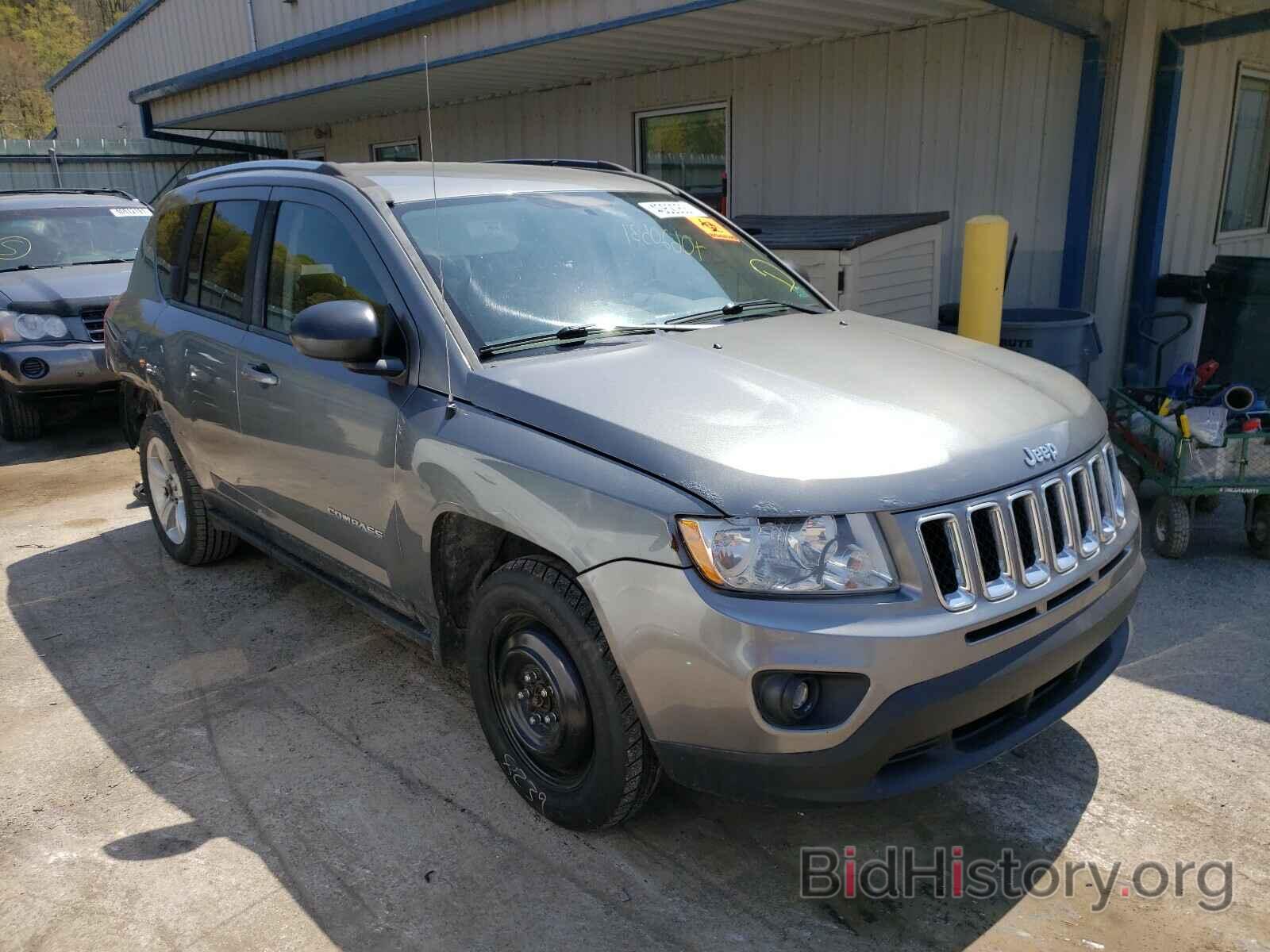 Фотография 1C4NJDEB4CD530277 - JEEP COMPASS 2012