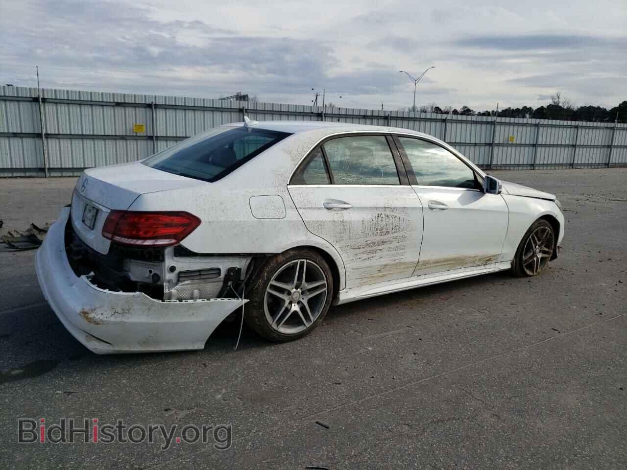 2015 MERCEDES-BENZ E-CLASS - VIN: WDDHF5KBXFB095070 - Фото 3