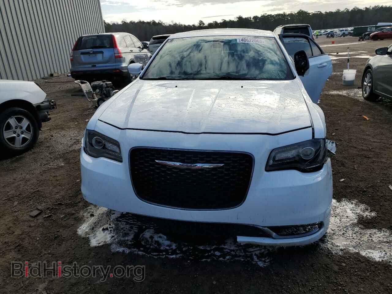 2016 CHRYSLER 300 - VIN: 2C3CCABG7GH320740 - Фото 5